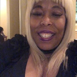 Meet your Posher, Terri